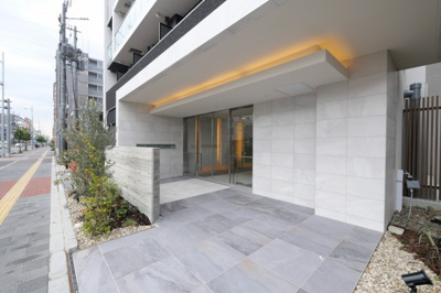 【エントランス】 | カーサレグラス城東セントラル