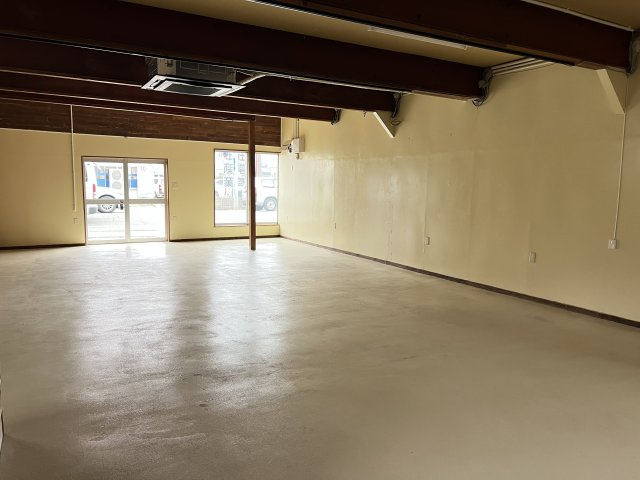 本間ビルの内装