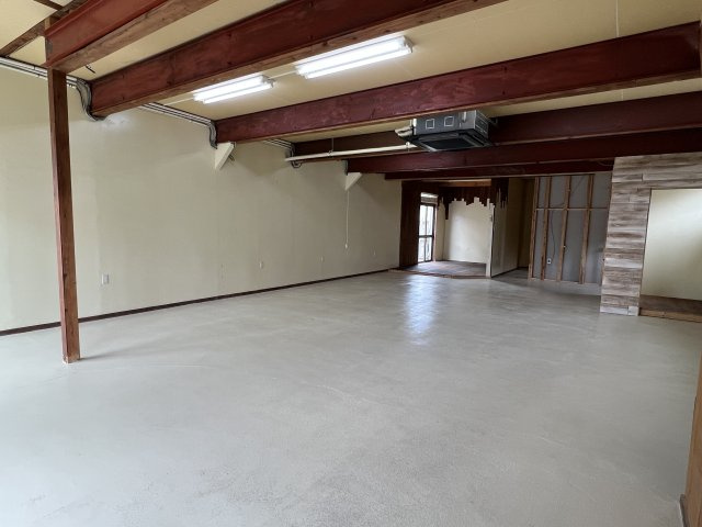 本間ビルの内装