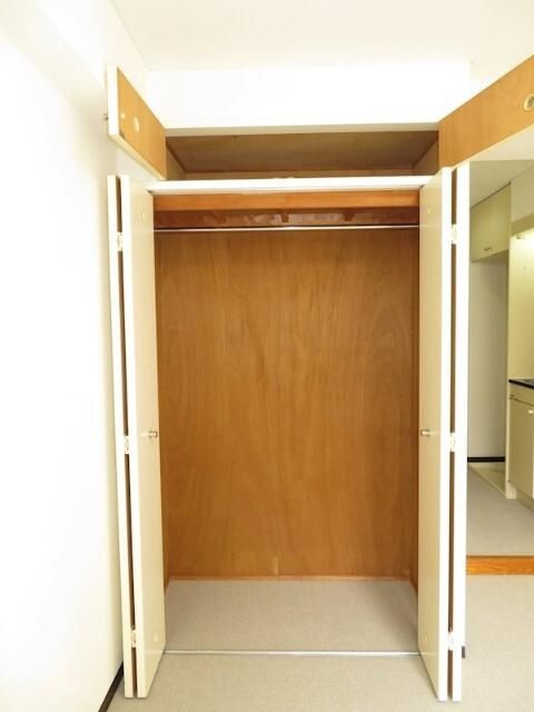 日神パレステージ市川の収納