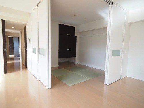 ベレーサ星ヶ丘の和室