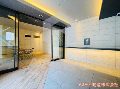 【エントランス】 | スワンズシティ大阪エスクレア