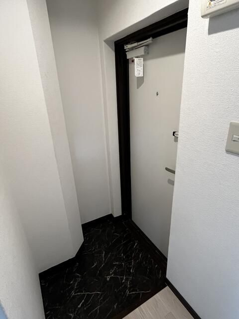 アスパイアレジデンスの玄関