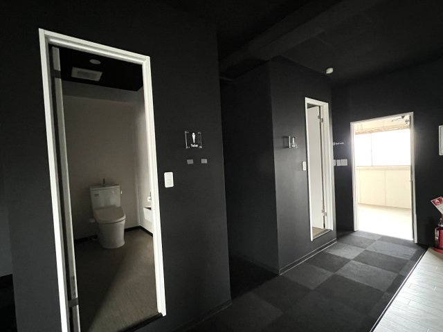 津山市　河辺　3階建店舗ビル　のその他|2階トイレ前