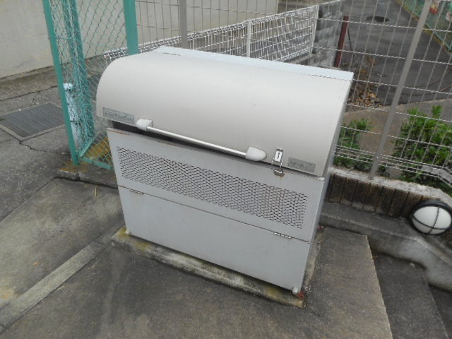 メゾン オークのその他共用部分|便利な敷地内ゴミ捨て場