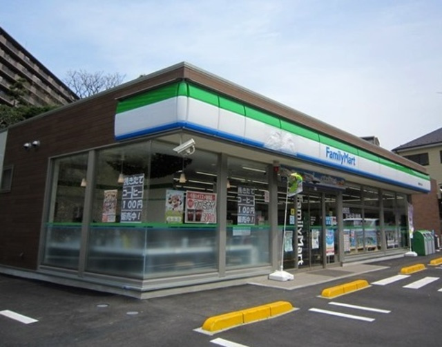 メゾン オークのその他|ファミリーマート町田南大谷店