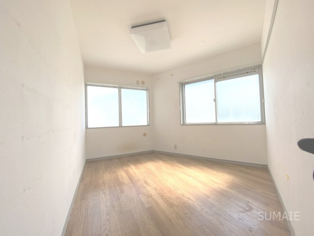 ルートマンションの子供部屋|6帖洋室☆彡