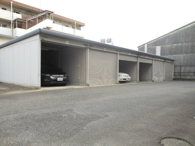 ミラヴェルの駐車場|共用設備1