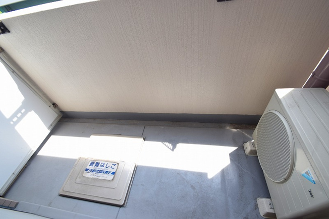 【バルコニー】 | ビクトワール小阪