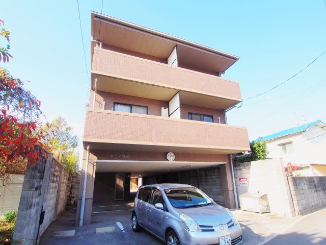 セーヌ川中の外観