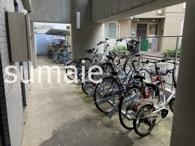 ＩＳＭ大宮のその他共用部分|敷地内駐輪場。