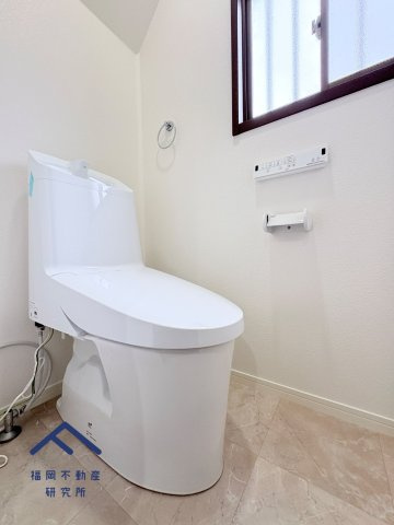 筑紫野市光が丘３丁目　戸建てのトイレ