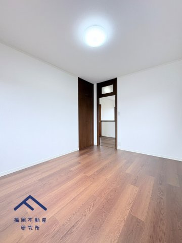 筑紫野市光が丘３丁目　戸建ての洋室