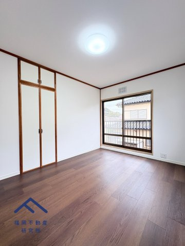 筑紫野市光が丘３丁目　戸建ての洋室