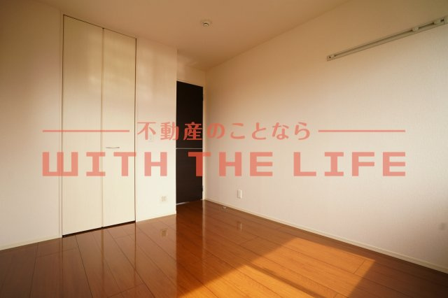 シュトラール【キャッシュバック対象】の洋室|コンパクトで使いやすい洋室です