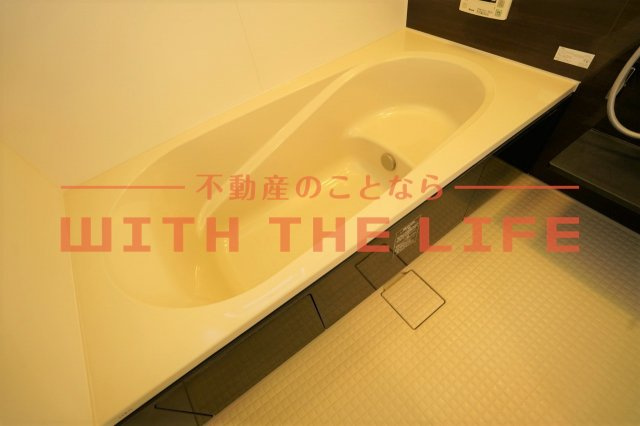 シュトラール【キャッシュバック対象】の浴室|きれいなお風呂です