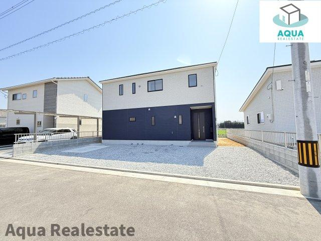 高松市前田西町の新築一戸建の前面道路含む現地写真|前面道路含む現地写真です