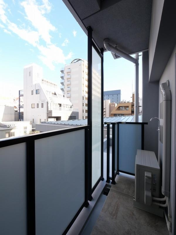 千代田区西神田２丁目の賃貸マンション