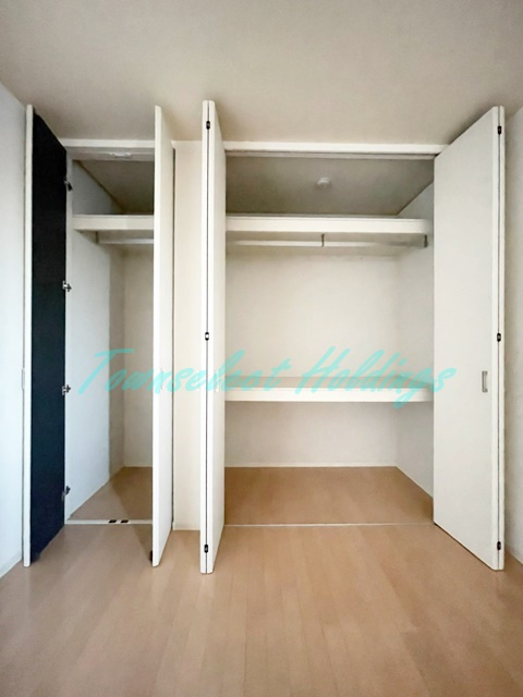 ルミエール　ブランの収納|洋服多い方にもおすすめ♪