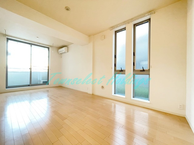 ルミエール　ブランの居間・リビング|使いやすいリビングになります♪