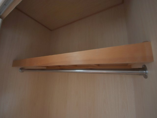 生駒市西松ケ丘の賃貸マンションの収納