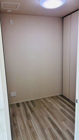 ブランシエラ岡山の洋室|間仕切りをするとリビングともう一部屋出来ます。