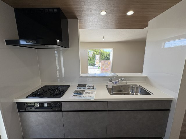 GL南城市玉城百名3期-2号棟　＼☆ご成約時 キャッシュバック☆／のキッチン|キッチンでお料理をお楽しみください