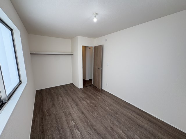 GL南城市玉城百名3期-2号棟　＼☆ご成約時 キャッシュバック☆／の洋室|きれいな洋室です