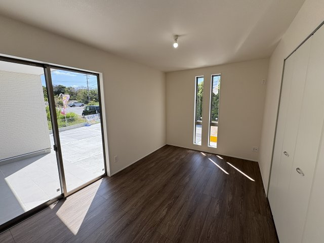 GL南城市玉城百名3期-2号棟　＼☆ご成約時 キャッシュバック☆／の居間・リビング|こちらの居間で趣味の時間をお楽しみください