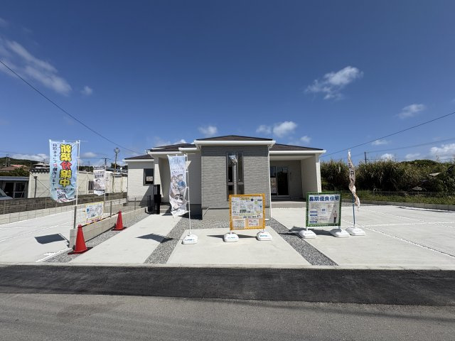 GL南城市玉城百名3期-2号棟　＼☆ご成約時 キャッシュバック☆／の外観|外観は落ち着いています