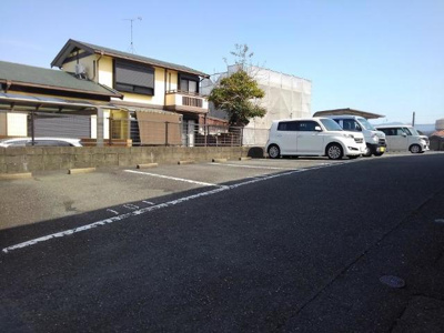 【駐車場】 | ハイライズ雪竹