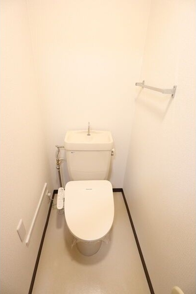 リブローネ南山のトイレ