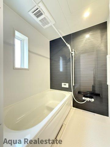 高松市太田上町の新築一戸建のトイレ|清潔感のあるトイレです