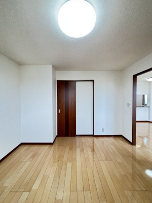 【洋室】 | シャー・メゾンM