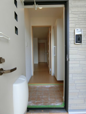 【玄関】 | フロリスタン | イメージ101号室の写真