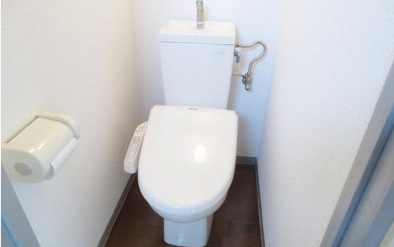 第二長縄ビルのトイレ