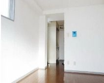 第二長縄ビルの内装