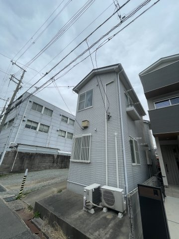 ツイン村雨の外観
