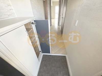 【玄関】 | 西中島東行マンション