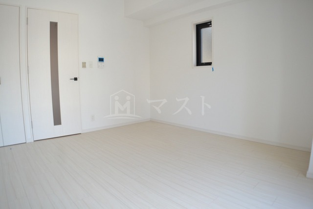 セオリー難波WESTの居間・リビング