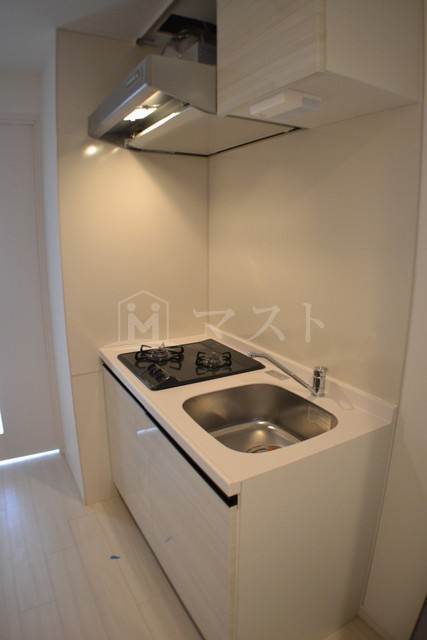 セオリー難波WESTのキッチン