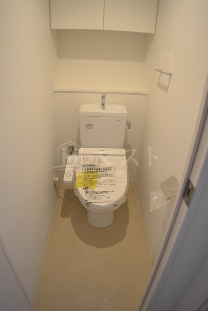 セオリー難波WESTのトイレ