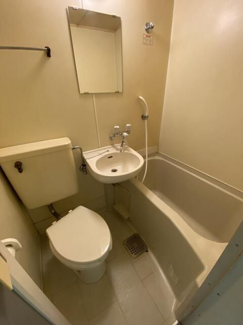 江戸川区南小岩６丁目のアパートの浴室