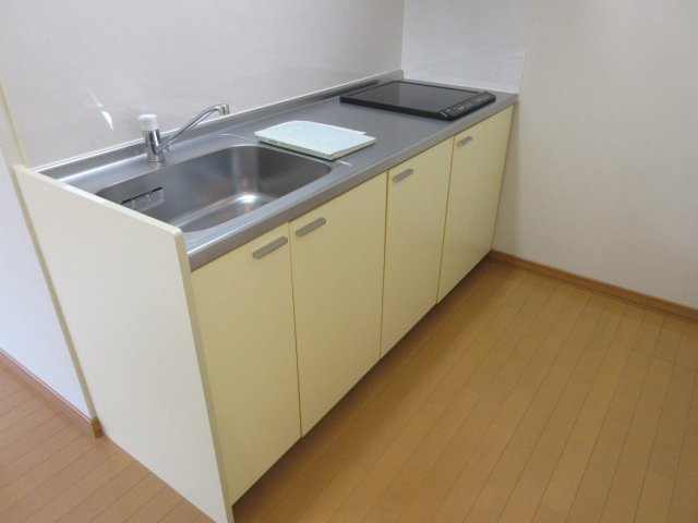 ウィステリアⅠのキッチン