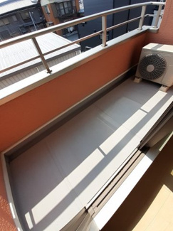 【バルコニー】 | グラナーダ　Ａ