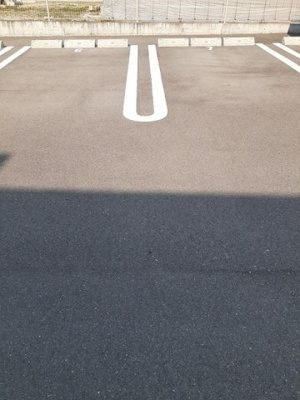 【駐車場】 | グラナーダ　Ａ