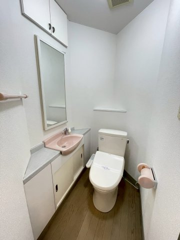 立花ビルのトイレ