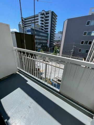 立花ビルのバルコニー