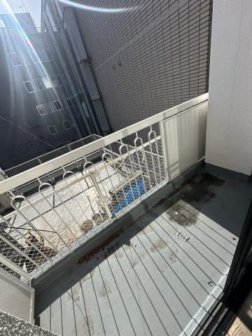 久留米市日吉町の賃貸マンションのバルコニー