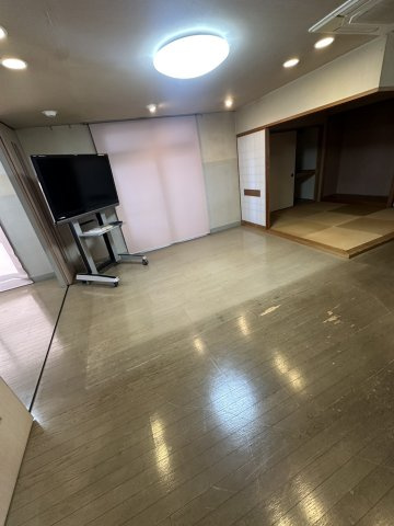 久留米市日吉町の賃貸マンションの居間・リビング